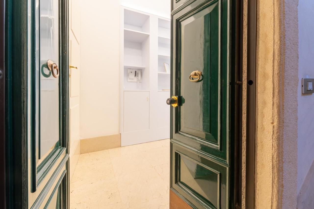 Corso Cavour Luxury Apartment Верона Экстерьер фото